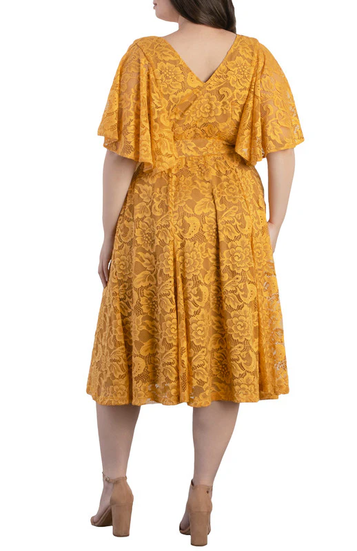 Camille Lace Cocktail Dress - Plus - Image 18