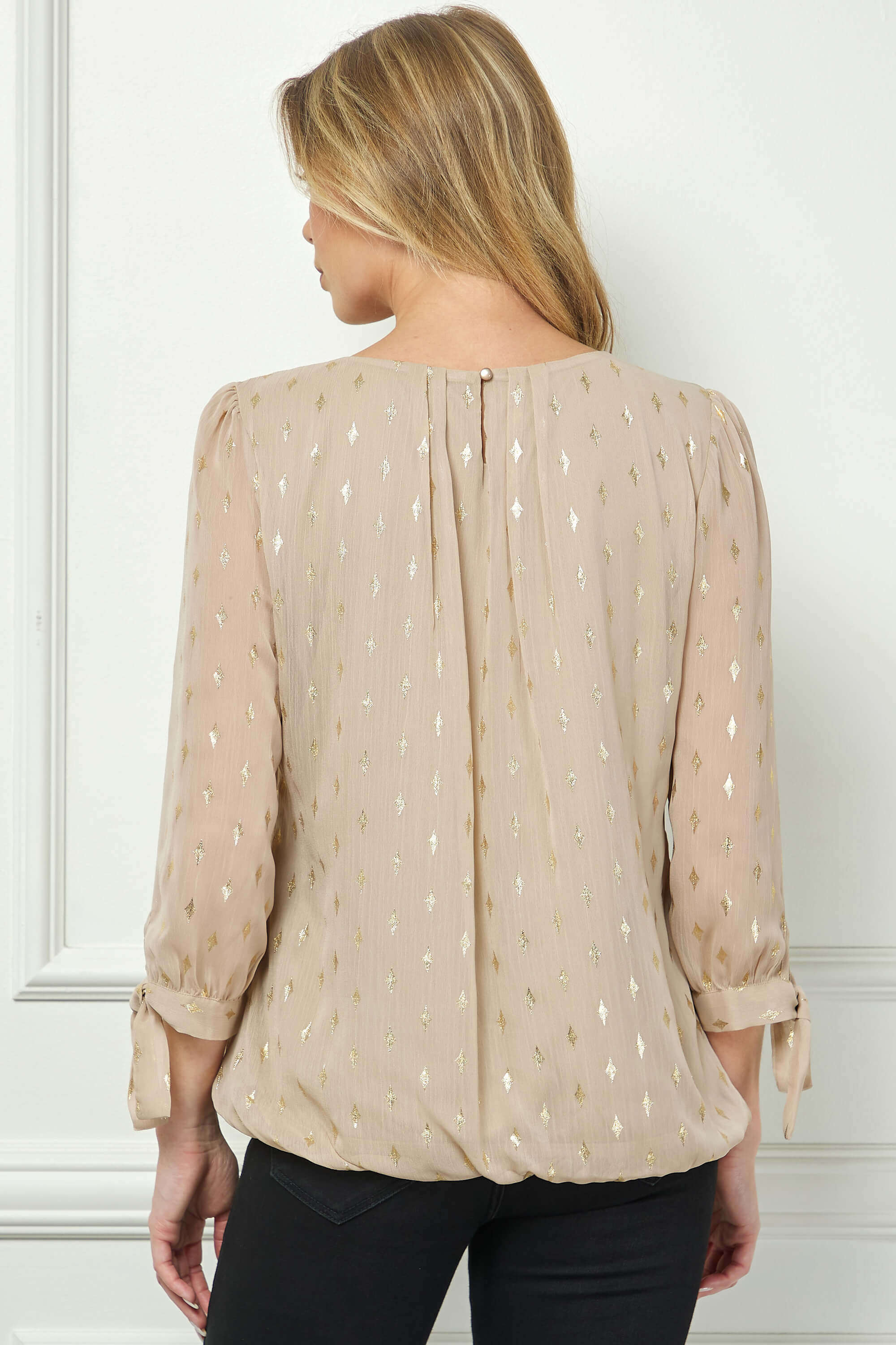 3/4 Tie Sleeve Pleat Neck Foil Bubble Blouse in Beige - Image 2