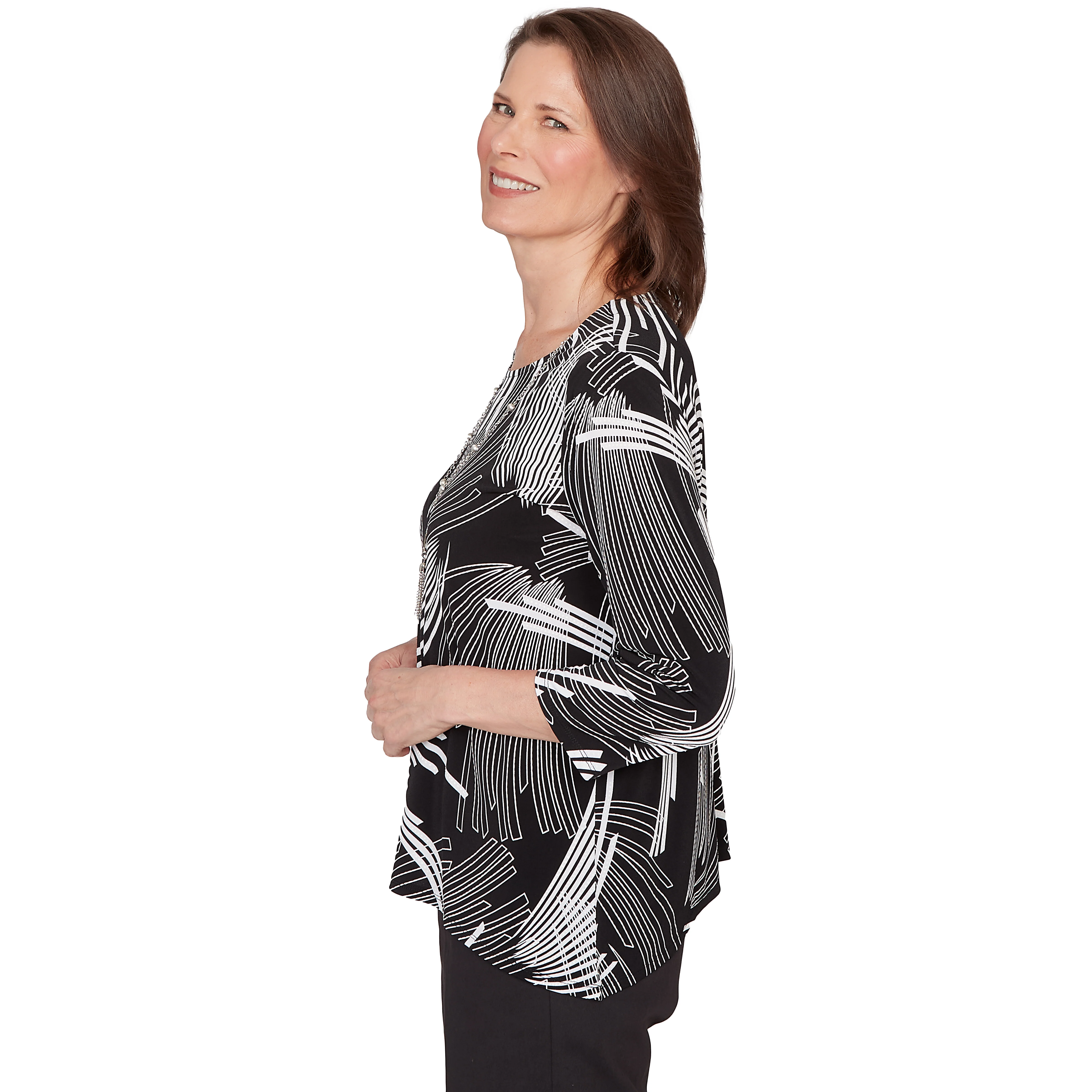 Alfred Dunner Geometric Sharkbite Hem Top with Necklace - Image 4