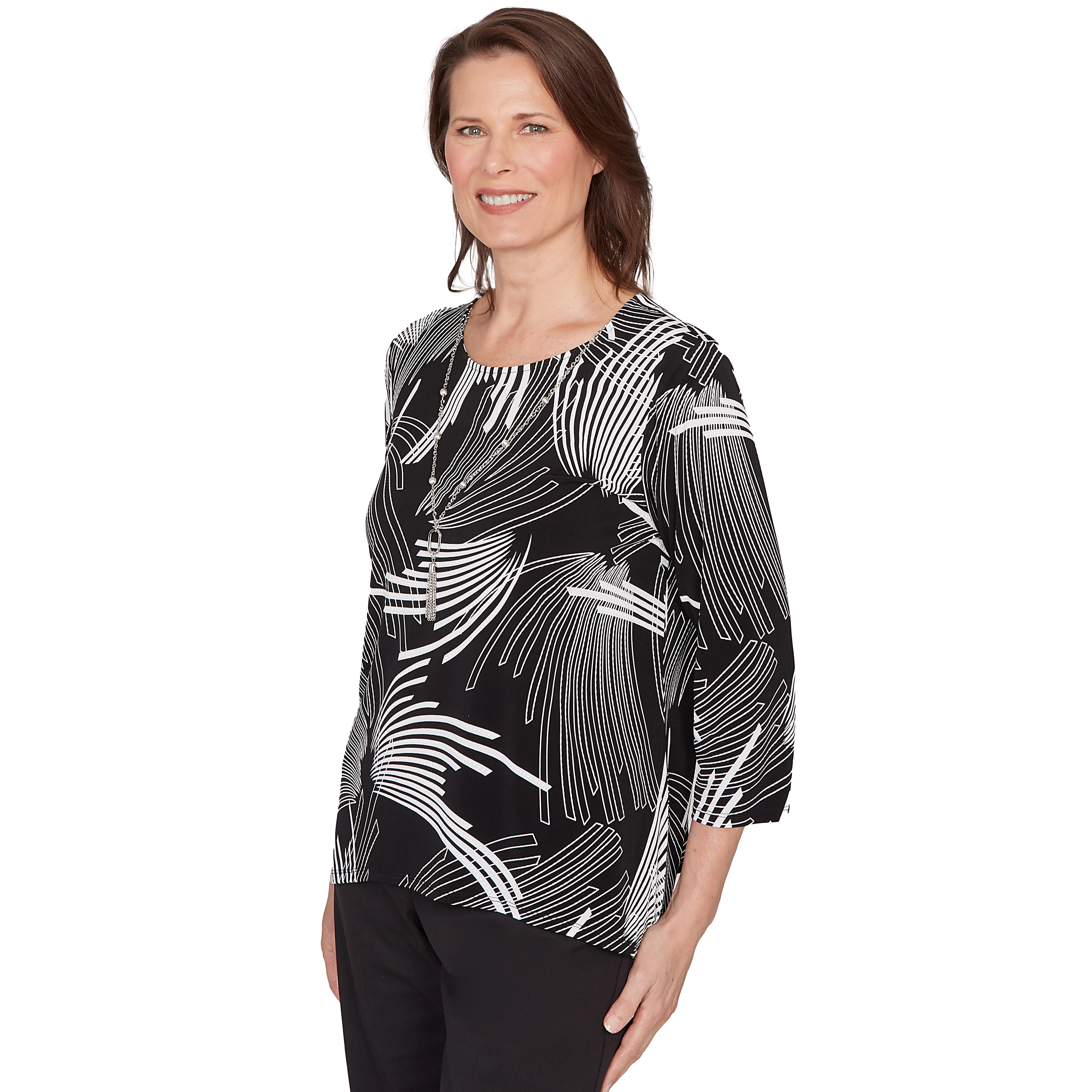 Alfred Dunner Geometric Sharkbite Hem Top with Necklace- Petite - Image 3