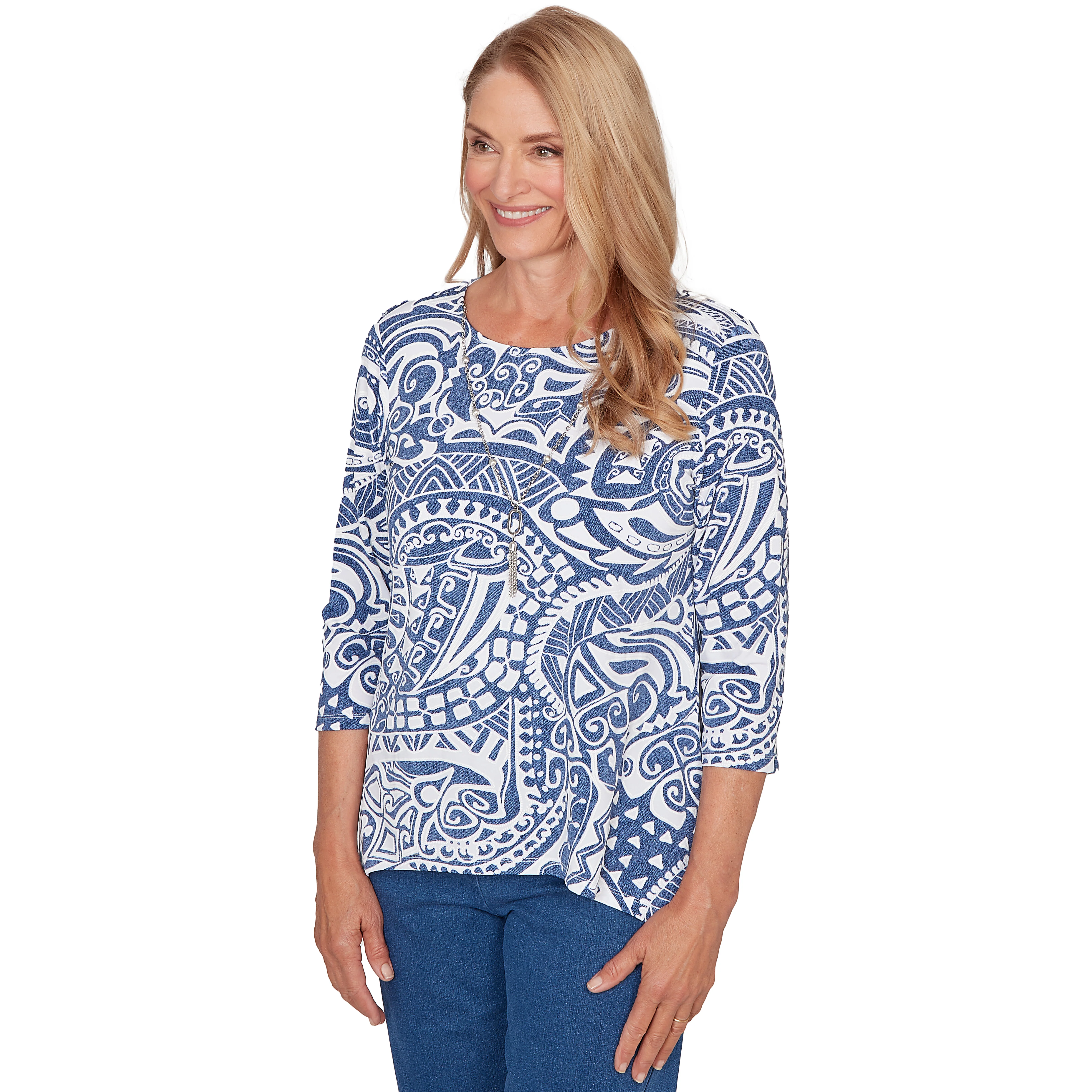 Alfred Dunner Paisley Swirl Sharkbite Hem Top with Necklace- Petite - Image 3