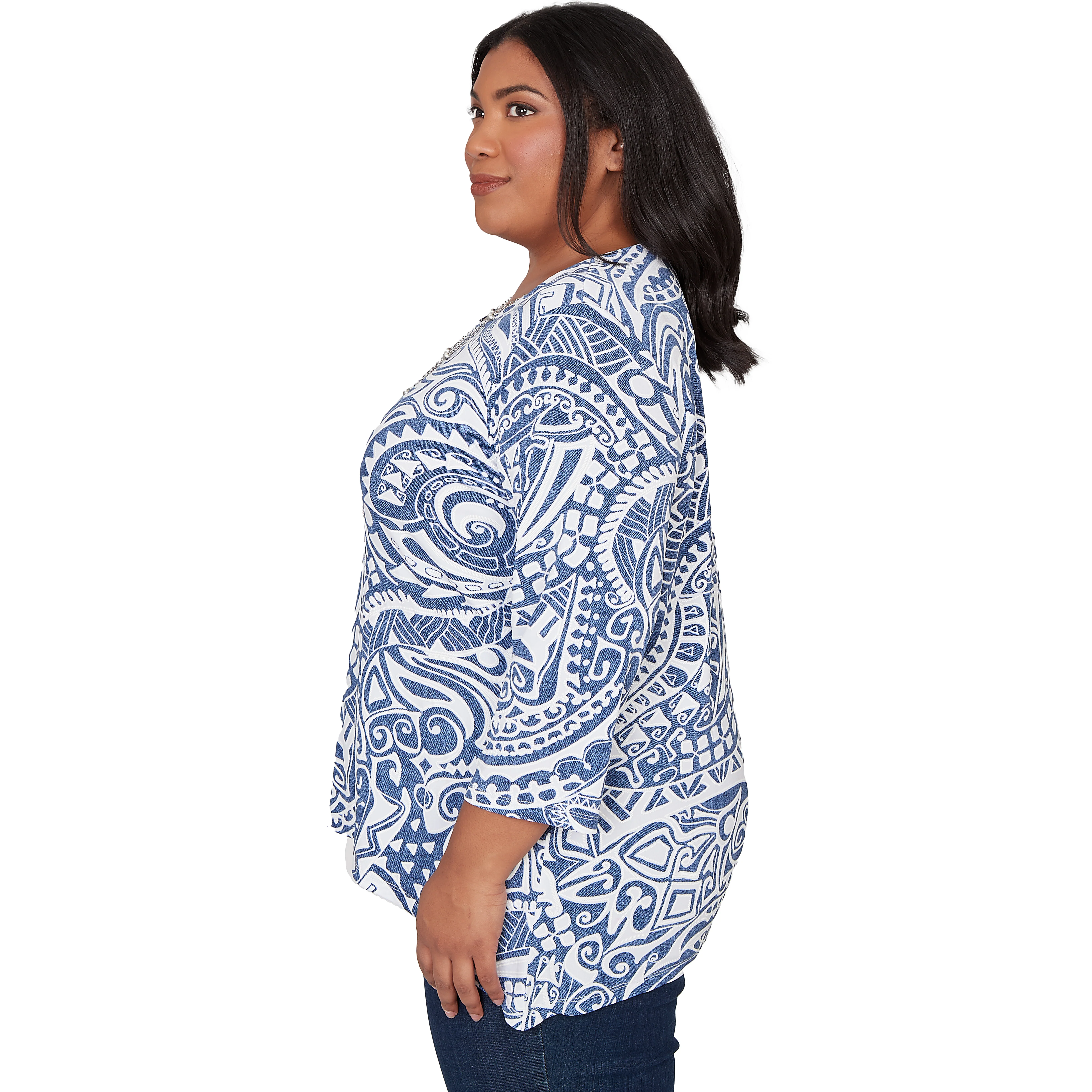 Alfred Dunner Paisley Swirl Sharkbite Hem Top with Necklace - Plus - Image 4