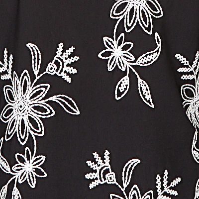 Alfred Dunner Tossed Floral Embroidered Top- Petite - Image 6