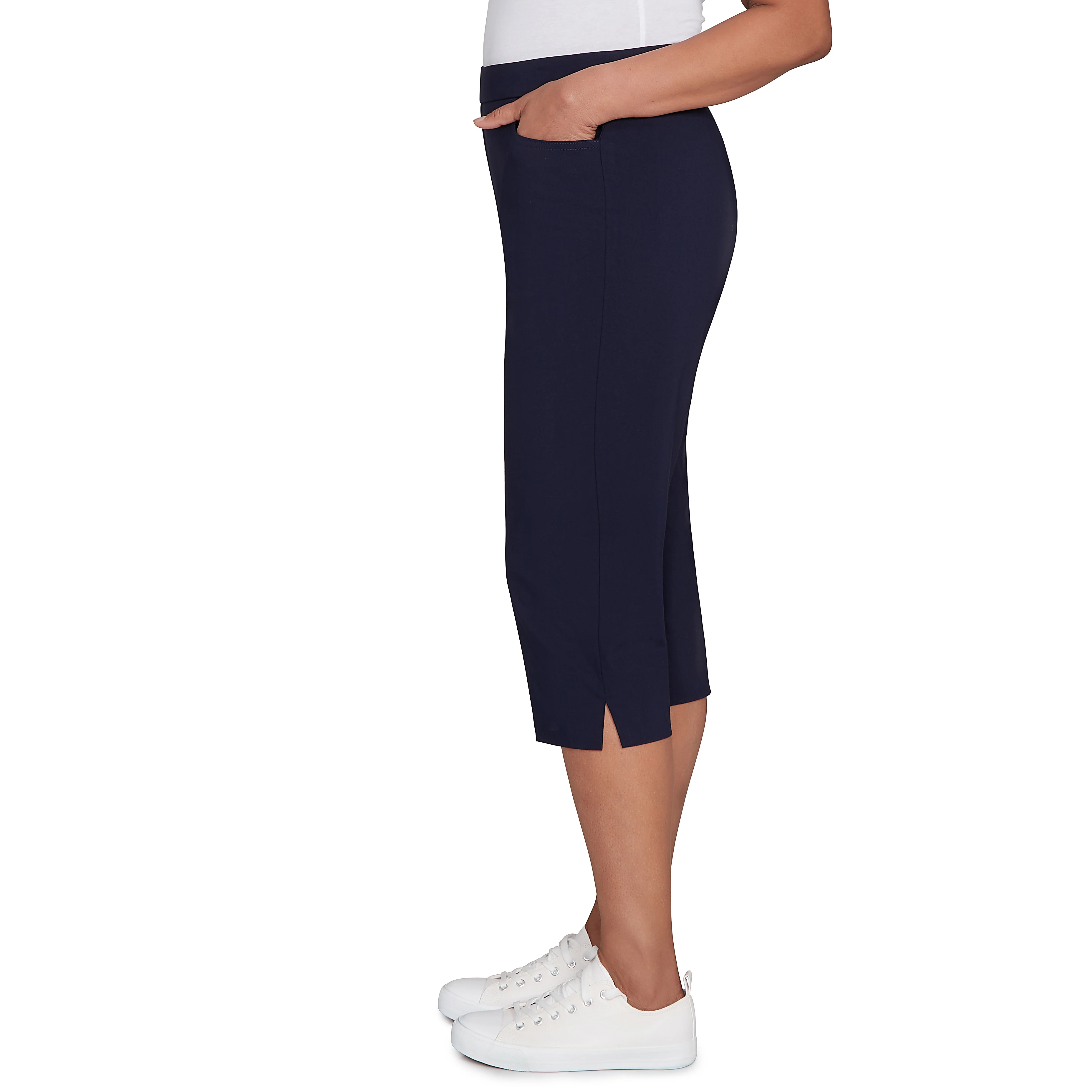 Alfred Dunner Women's Allure Stretch Clamdigger Pant - Image 10