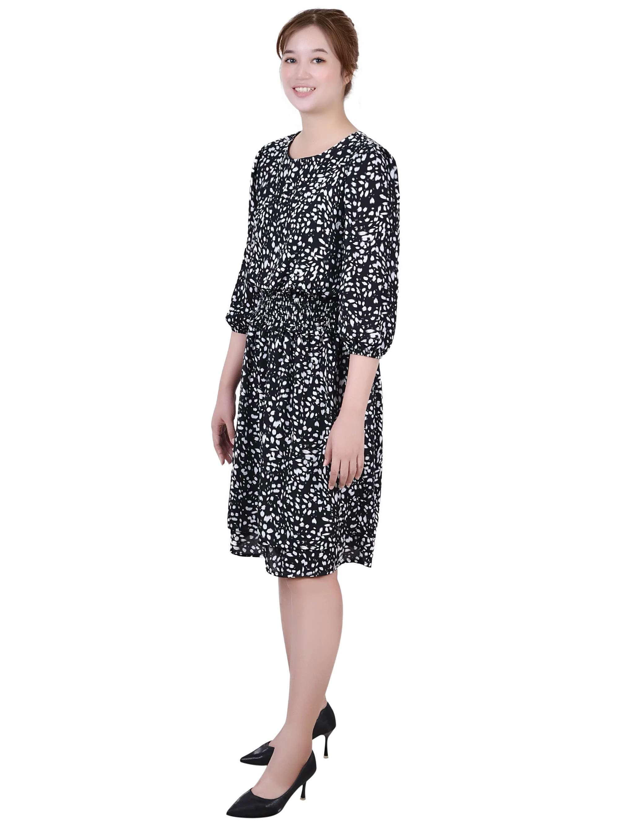 Ivory Floral 3/4 Sleeve Dobby Smocked Waist Dress - Image 2