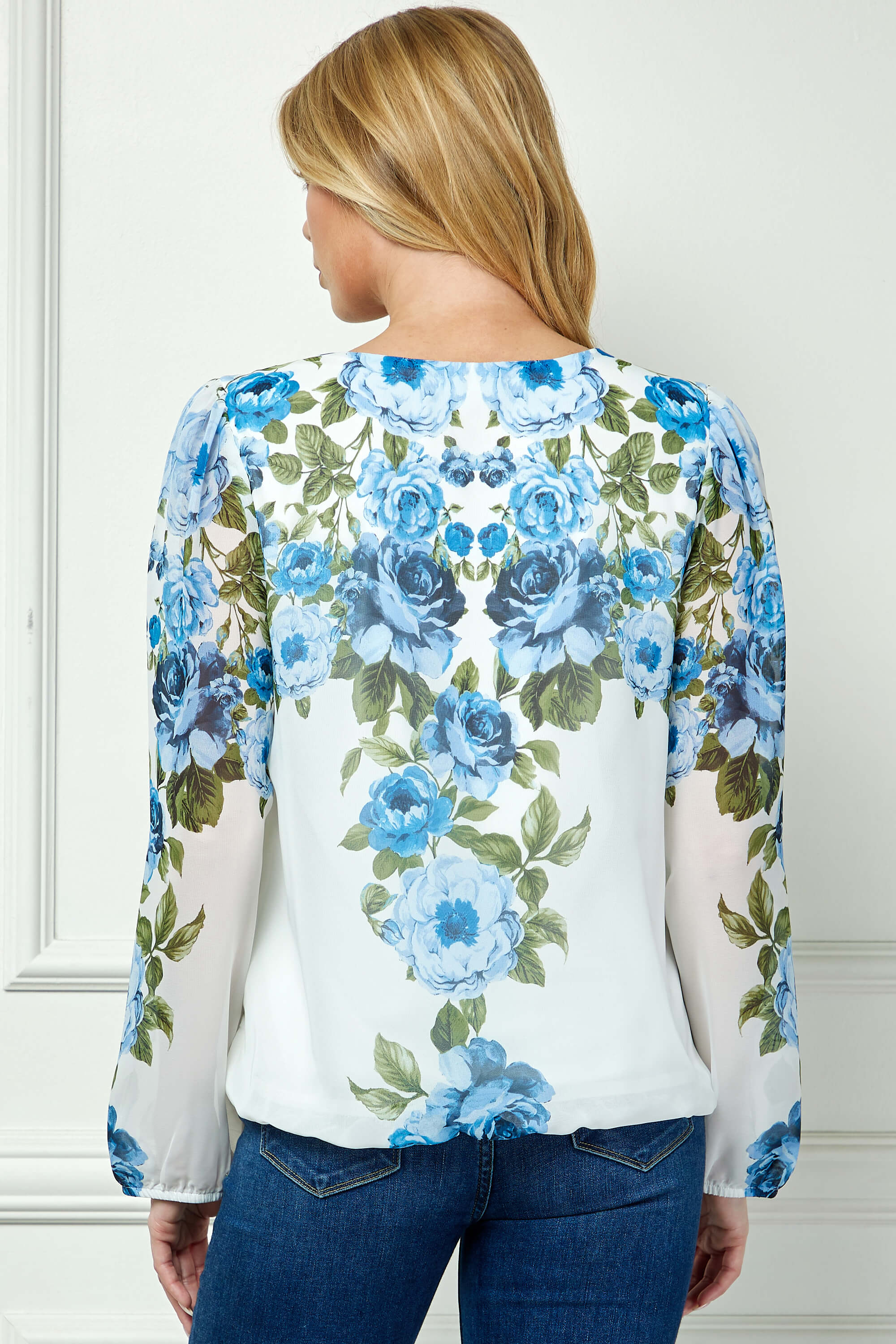 Long Elastic Cuff Sleeve V-Neck Placement Print Bubble Blouse - Image 2
