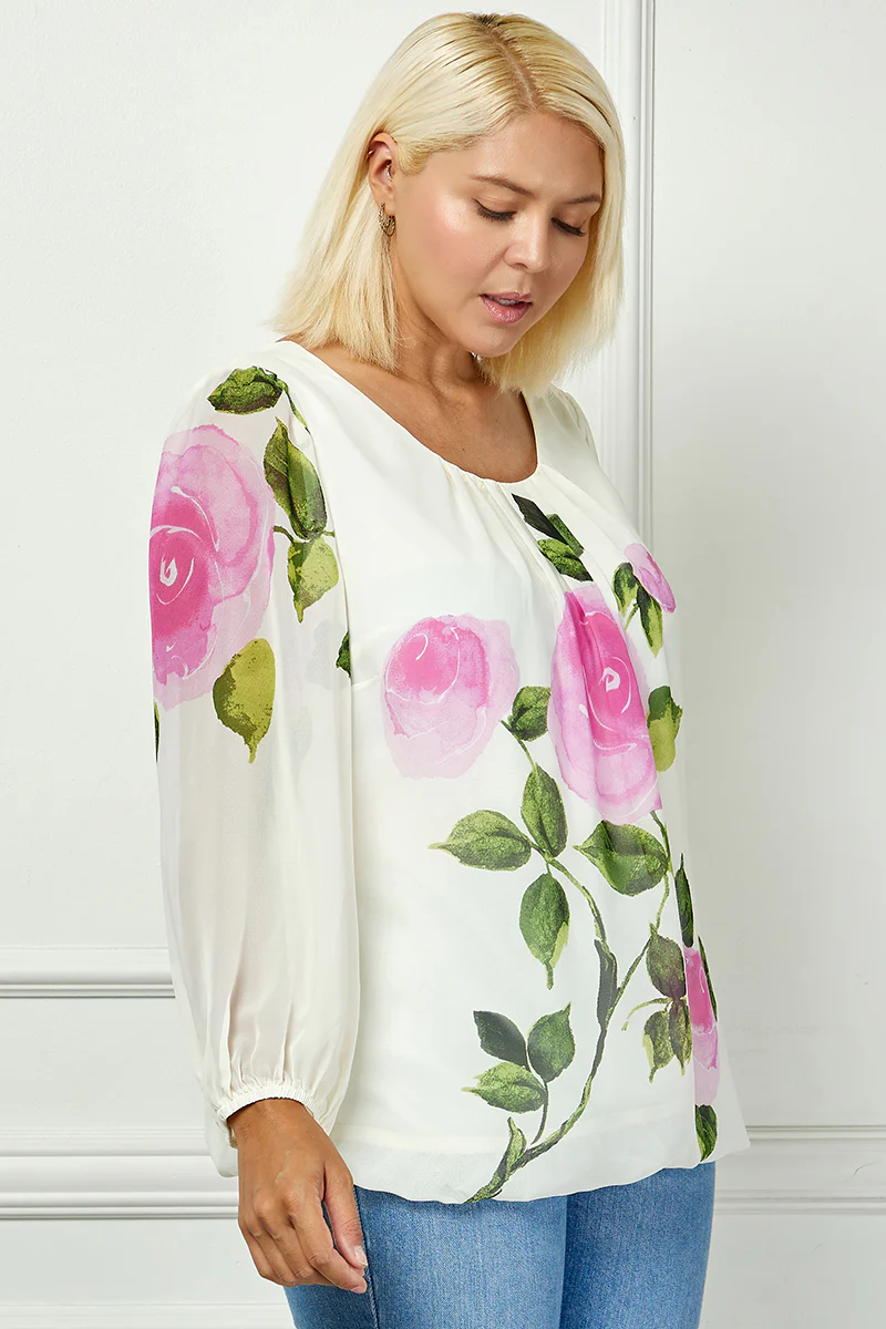 Long Sleeve Pleat Neck Placement Print Bubble Blouse in Ivory - Plus - Image 3