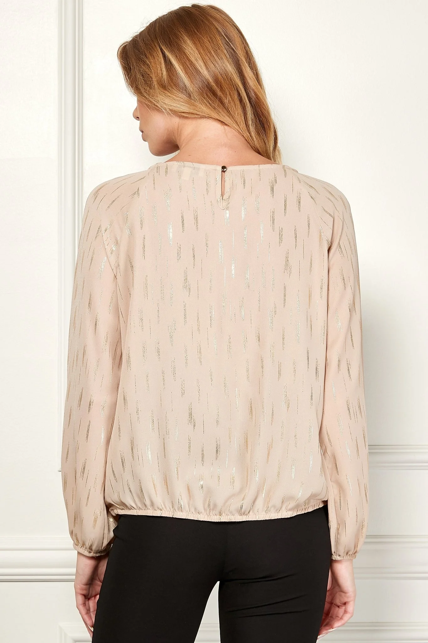 Long Sleeve V-Chain Trim Cutout Bubble Blouse - Image 5