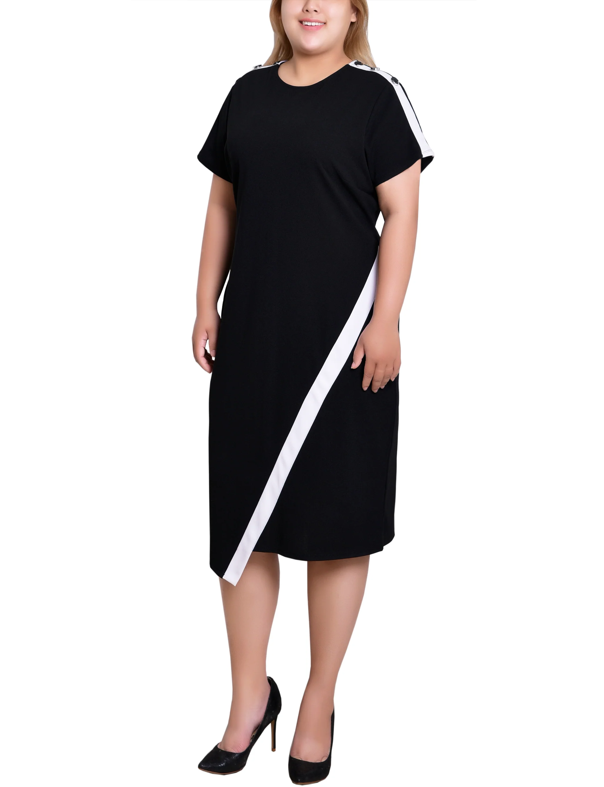 NY Collection Plus Size Short Sleeve Assymetrical Hem Dress - Image 3