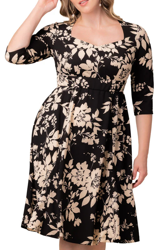 Royal Sweetheart Cocktail Dress - Plus - Image 3
