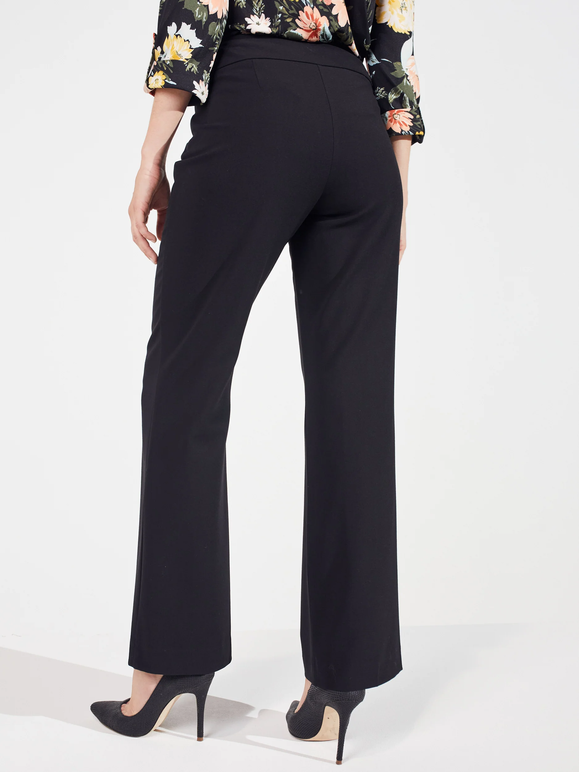 Roz & Ali™ Secret Agent Tummy Control Classic Pants - Image 14