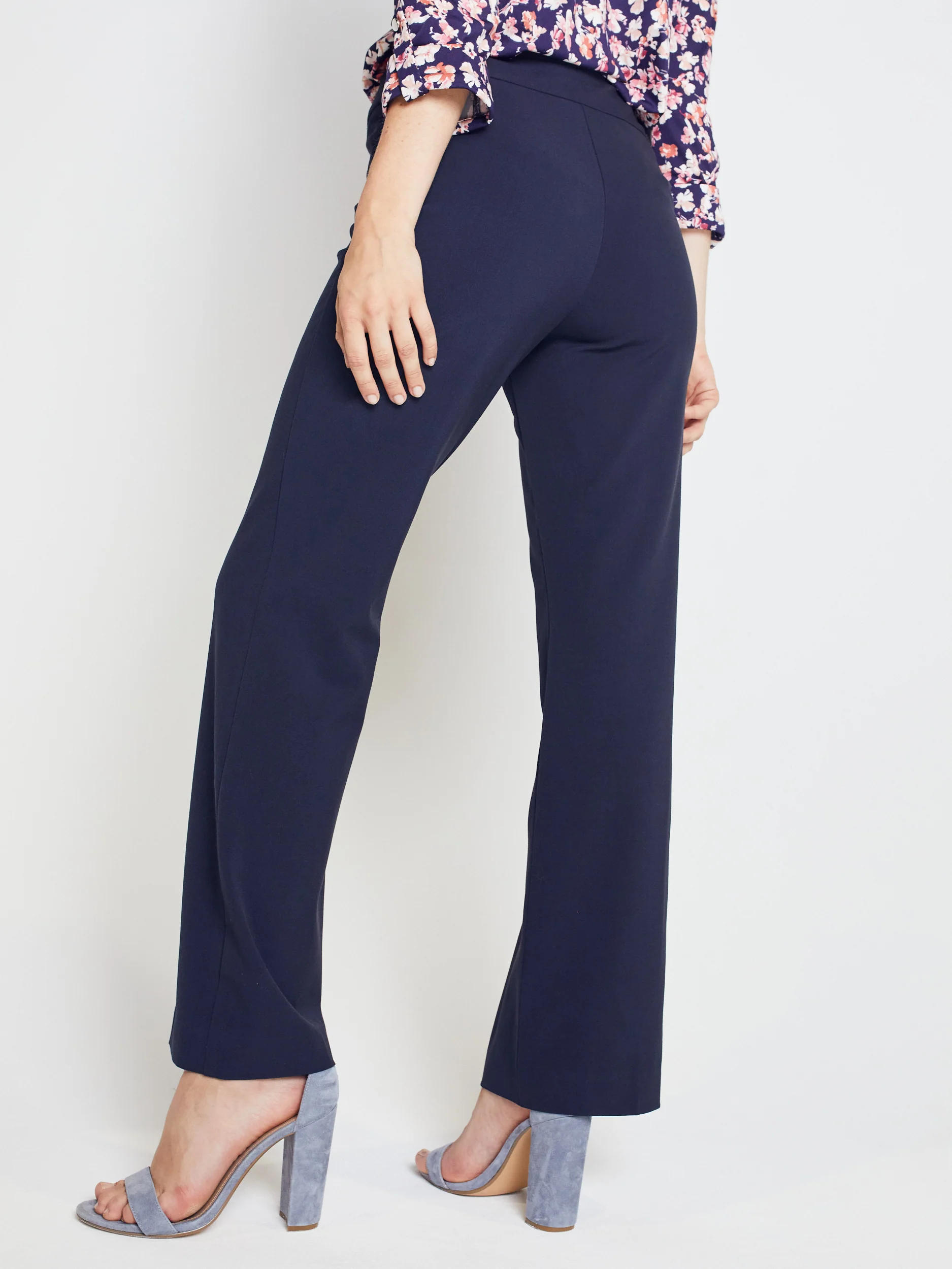 Roz & Ali™ Secret Agent Tummy Control Classic Pants - Image 23