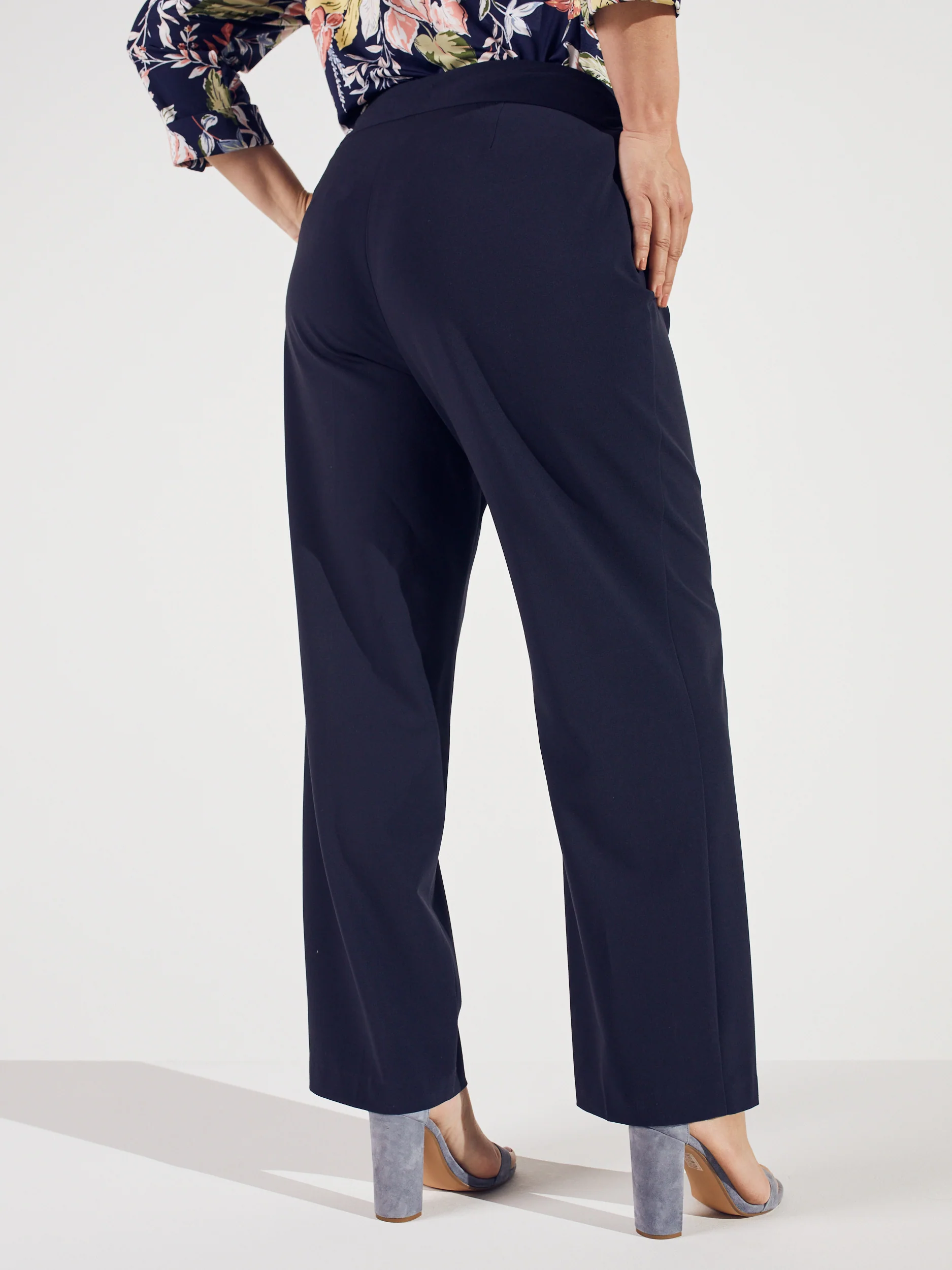 Roz & Ali™ Secret Agent Tummy Control Classic Pants - Plus - Image 14