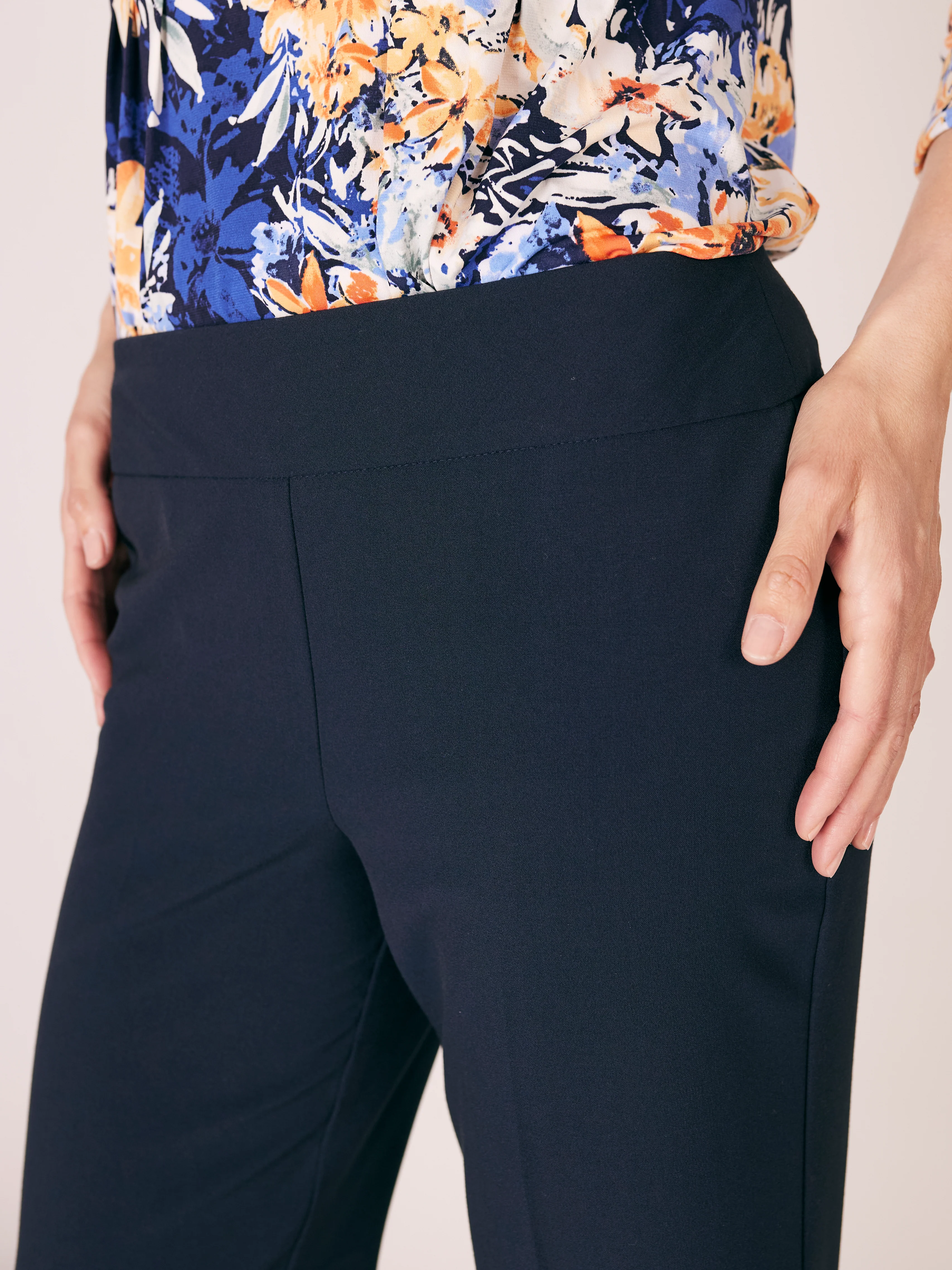 Roz & Ali™ Secret Agent Tummy Control Classic Pants - Short Length - Image 3