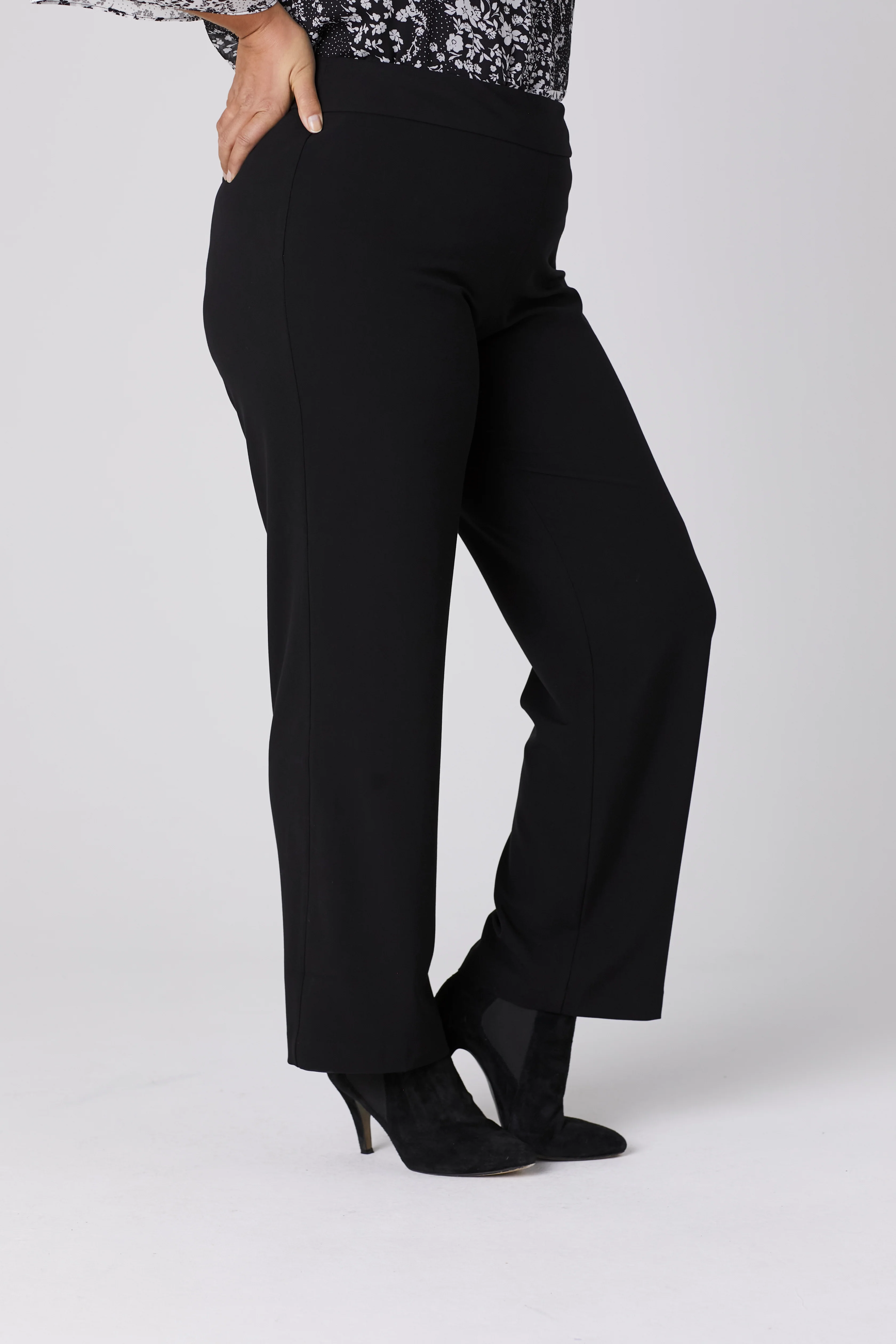 Roz & Ali™ Secret Agent Tummy Control Classic Pants - Plus - Short Length - Image 12