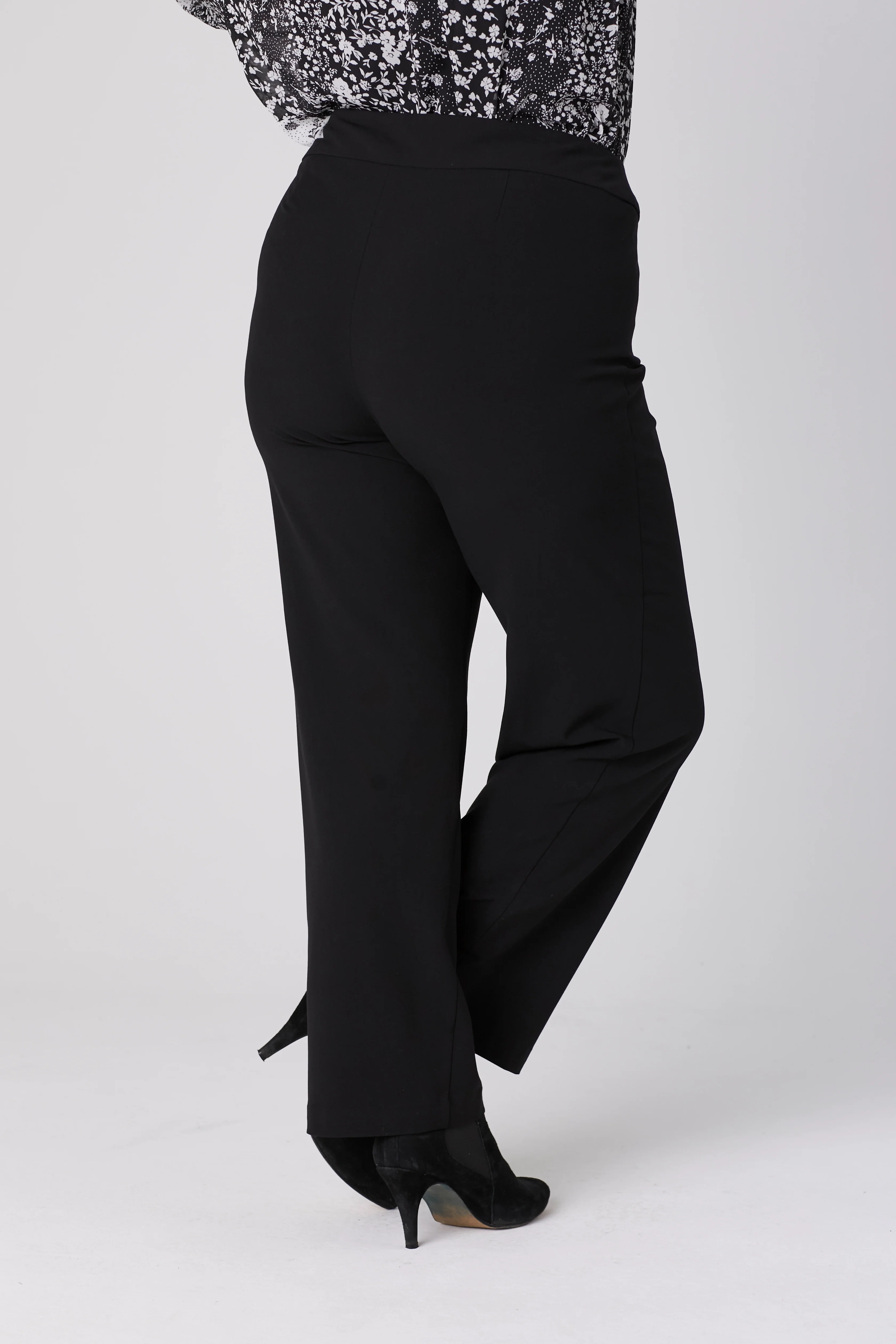Roz & Ali™ Secret Agent Tummy Control Classic Pants - Plus - Short Length - Image 17