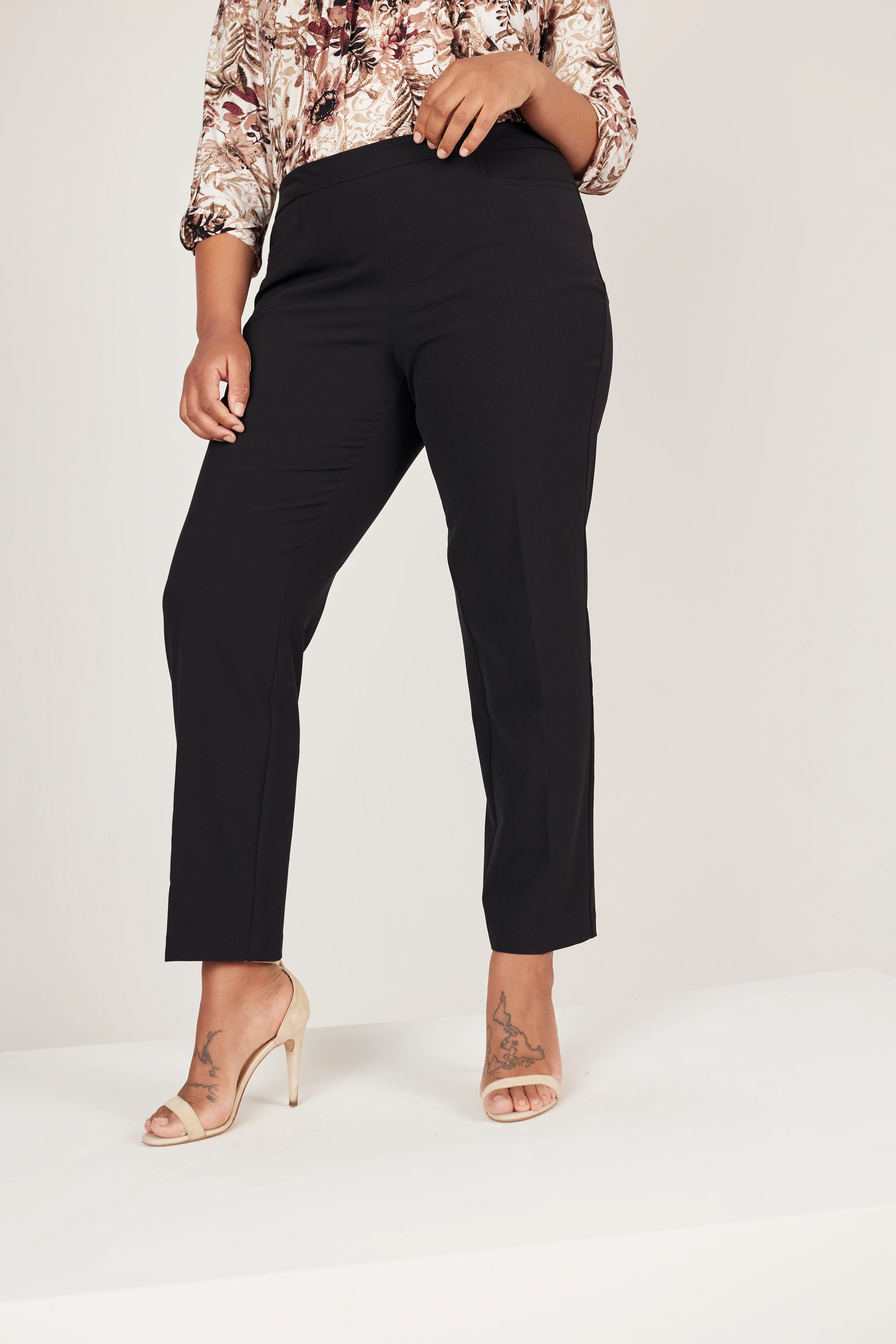 Roz & Ali™ Secret Agent Tummy Control Taper Pants - Plus - Tall Length - Image 6