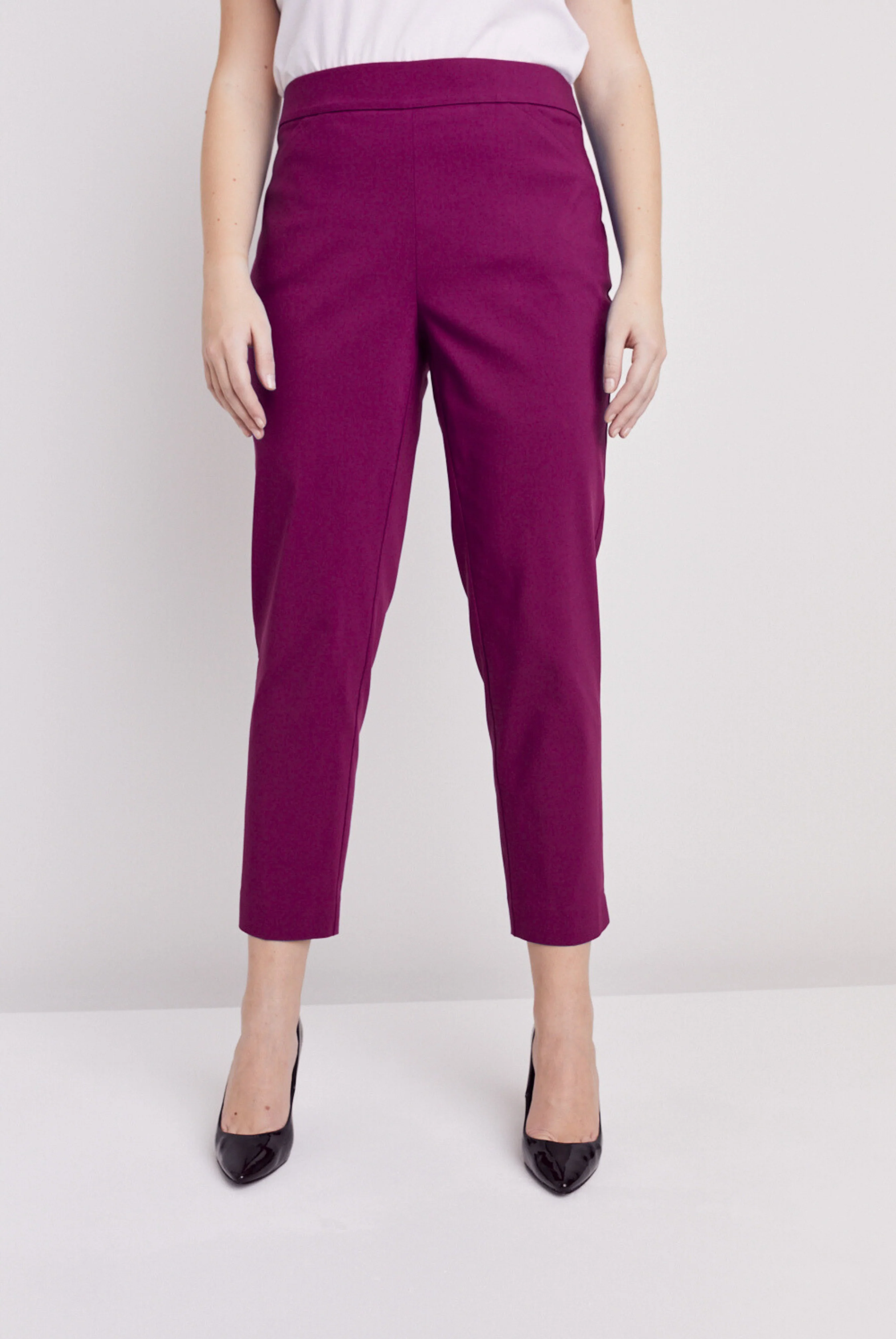Roz & Ali™ Superstretch Magenta Pull On Ankle Pants - Image 5