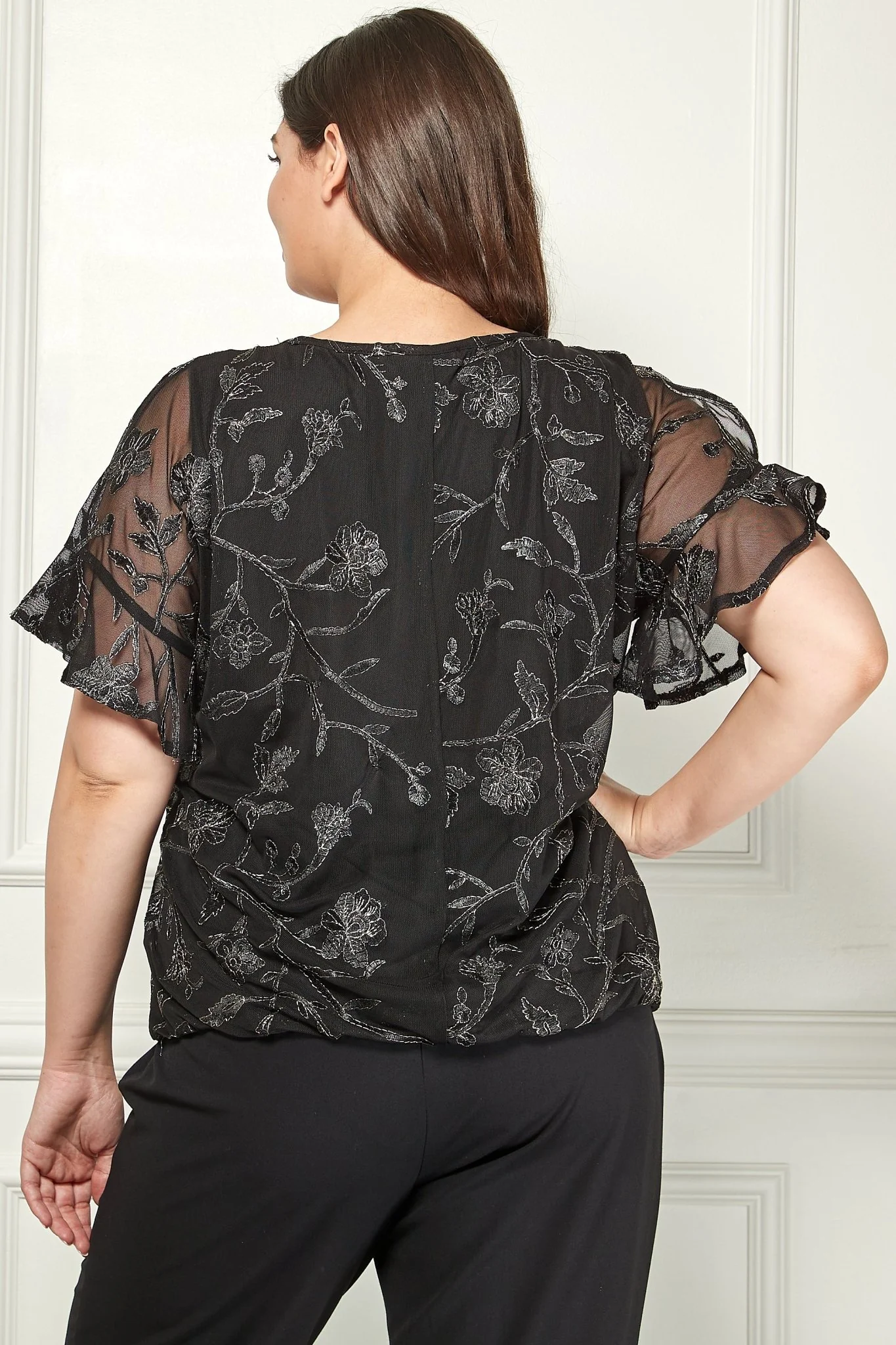 Sara Michelle Short Ruffle Slit Sleeve Lined Lined Bubble Blouse - PLUS - Image 3