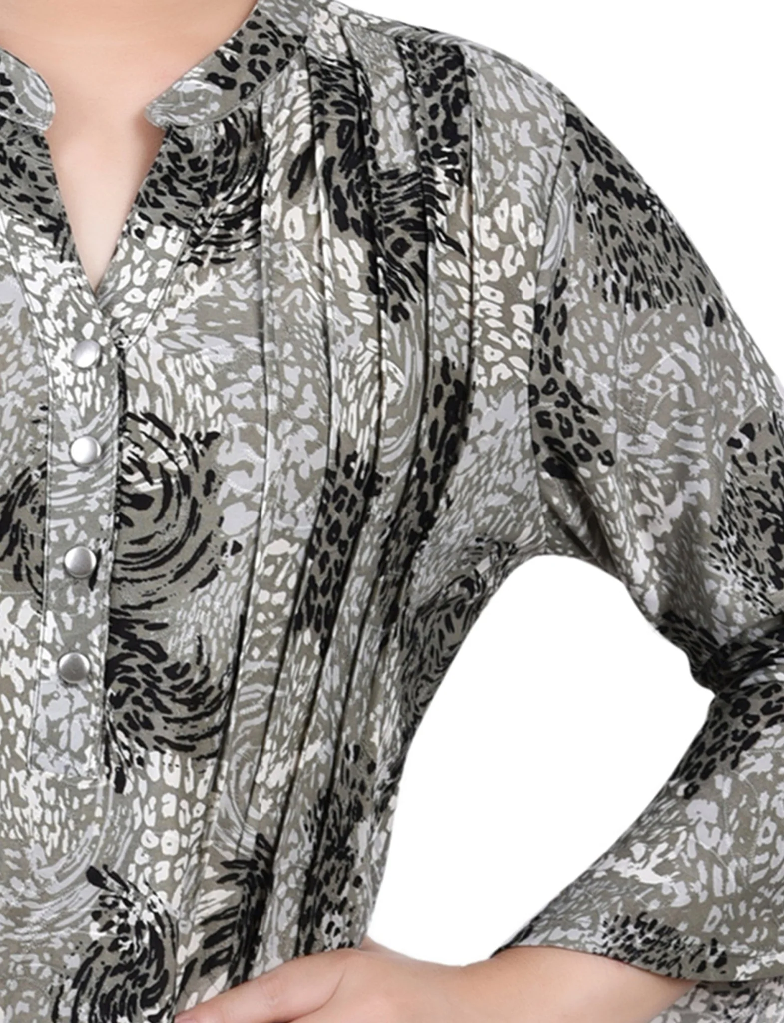 Shadow Black Animal 3/4 Sleeve Overlapped Bell Sleeve Y Neck Top - Petite - Image 3