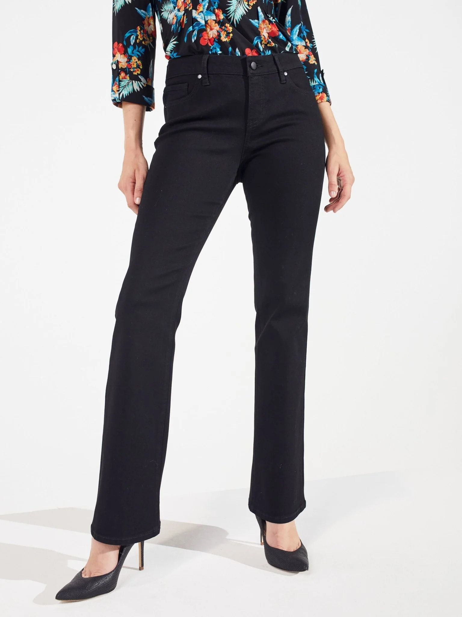 Westport Signature Bootcut 5 Pocket Denim Jean - Image 12