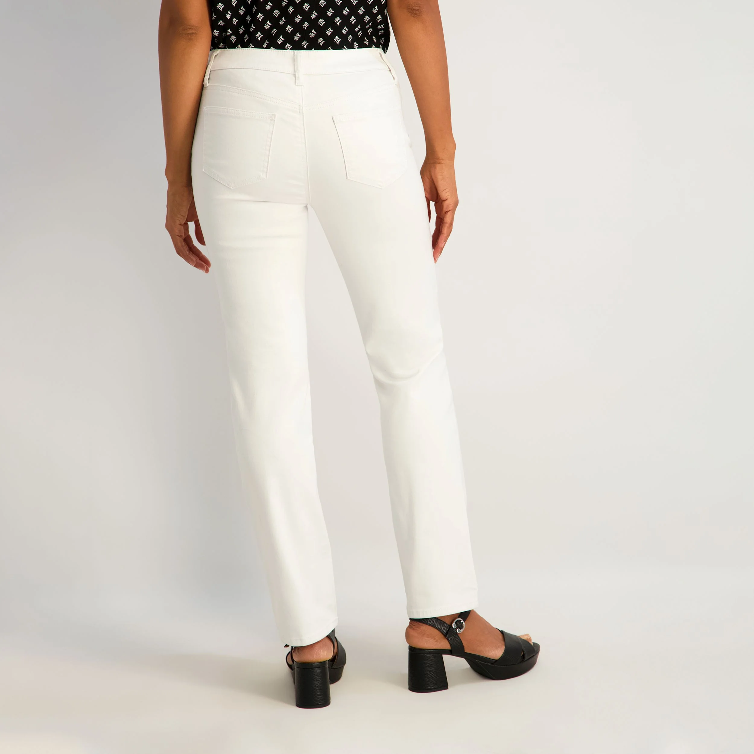 Westport Signature Straight Leg in White - Image 4