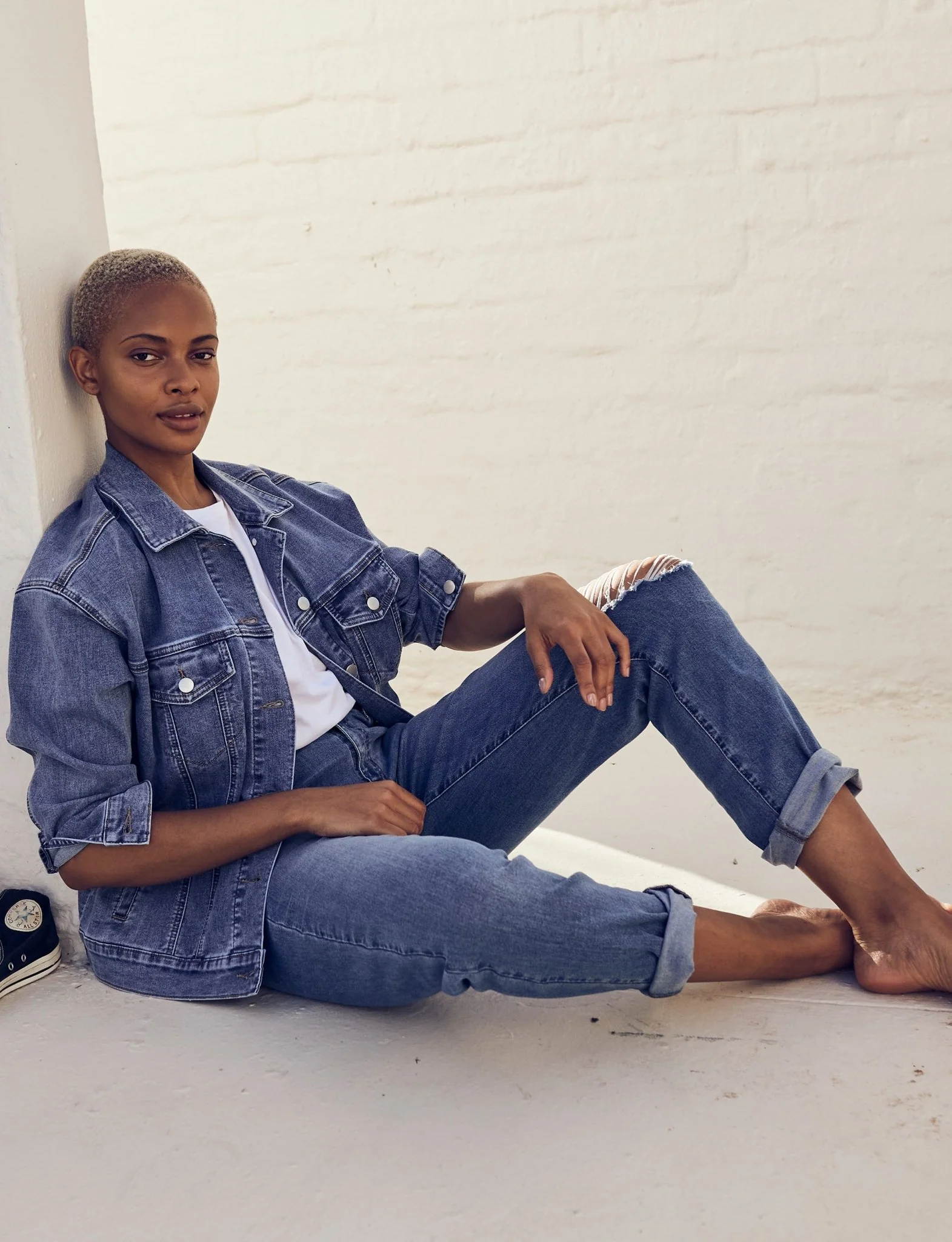 Westport Signature Straight Leg Jeans with Destruction - Image 6